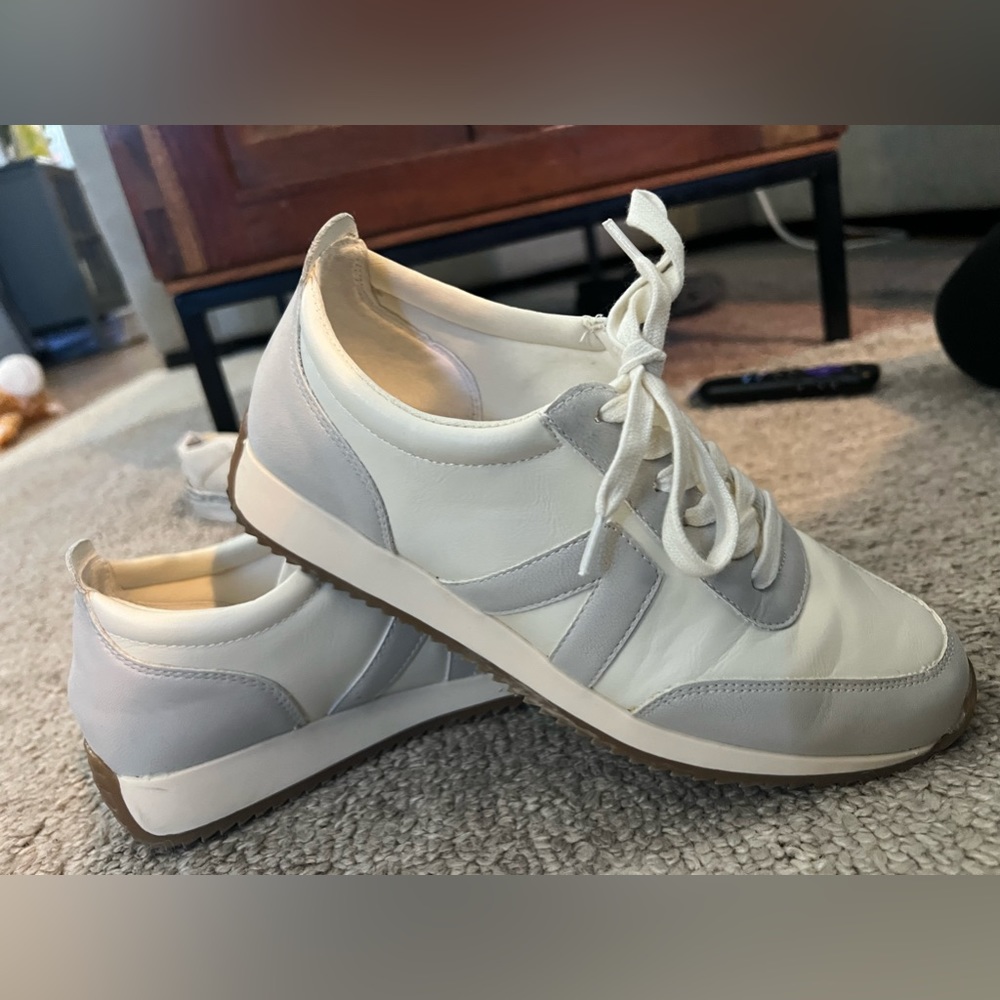 Mia Kable lace up sneakers